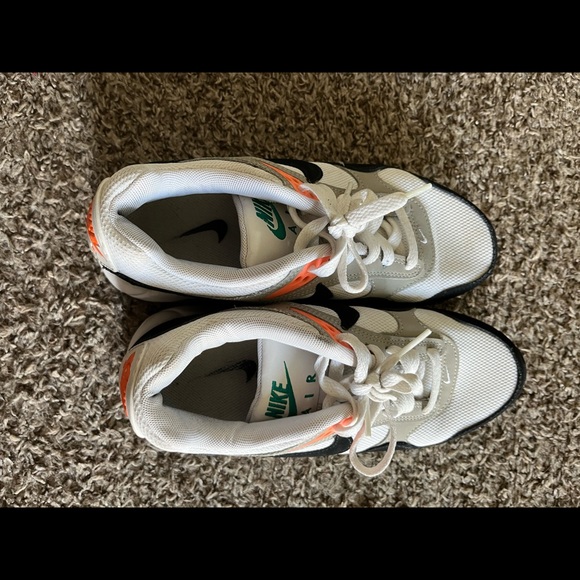 Nike Air Max - Picture 4 of 6